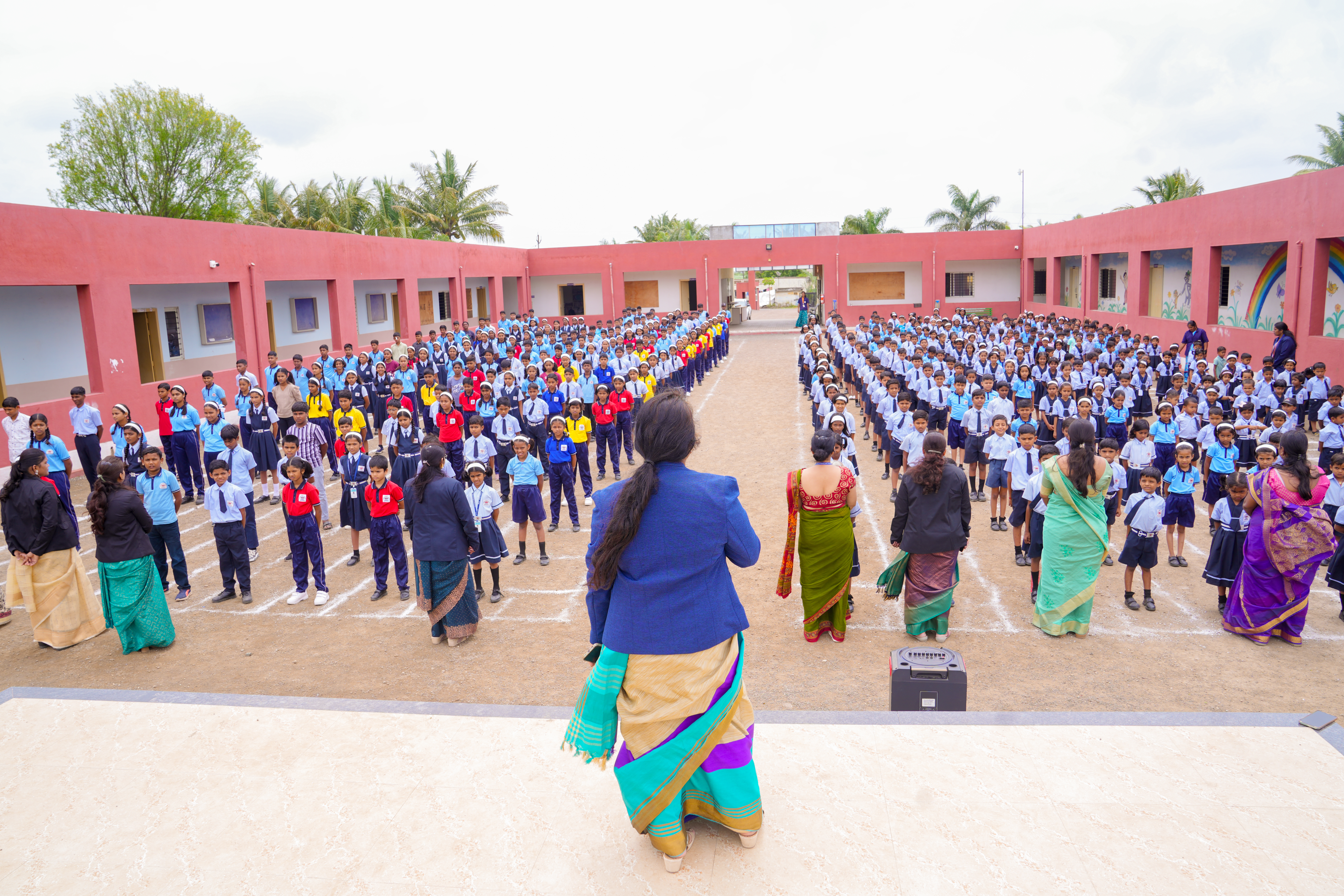 EPSE school grounds and entrance